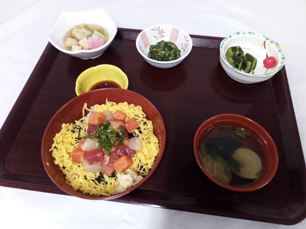 3月のお楽しみメニュー